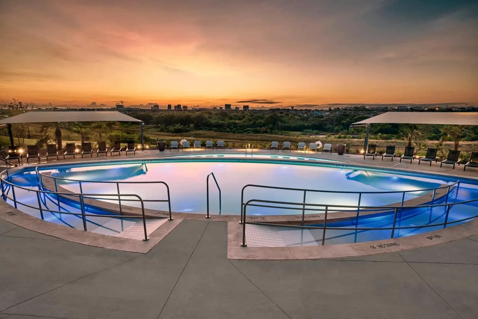 Mineral Hot Springs in Dallas, TX | Spa in Dallas, TX | WorldSprings